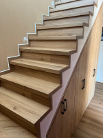  Vinylove schody s nosem Dub Natur